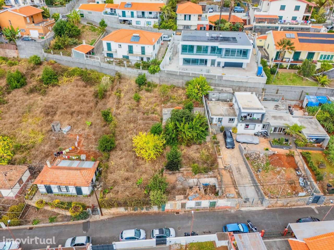 Terreno com 800m2 - Grande imagem: 2/26