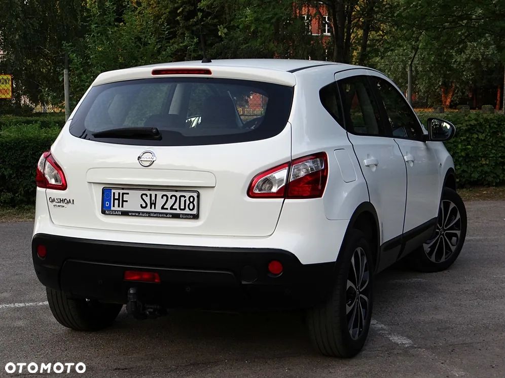 Nissan Qashqai 2.0 lounge - 12
