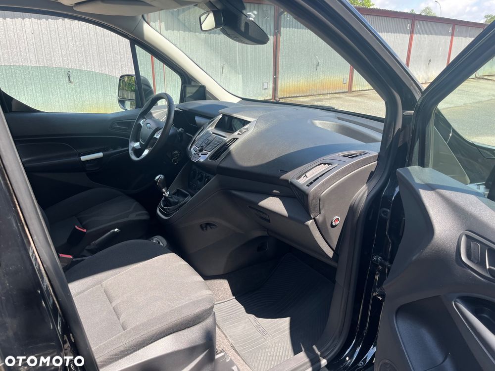 Ford Tourneo Connect Grand - 21