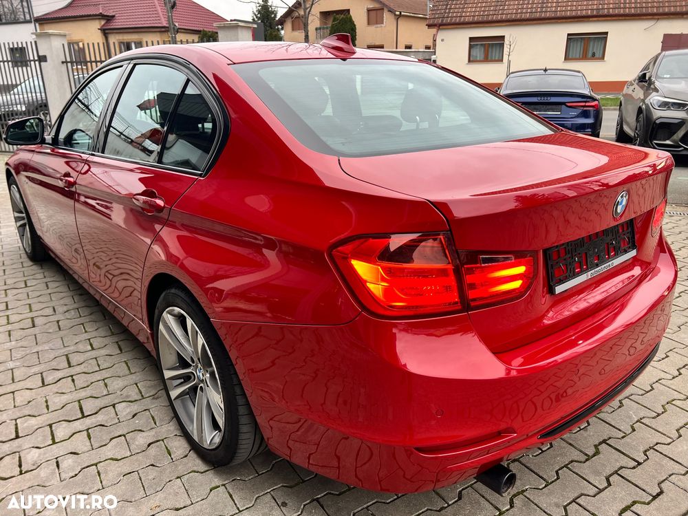 BMW Seria 3 320d - 3