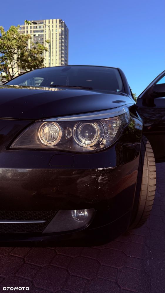 BMW Seria 5 520d - 11