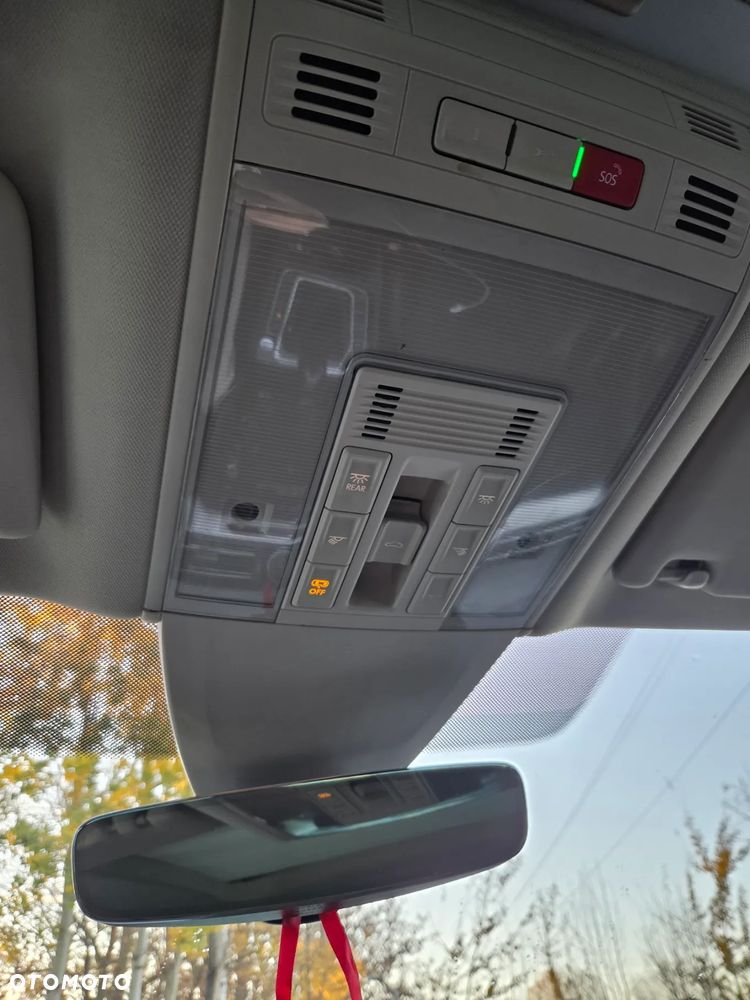 Volkswagen Passat - 29