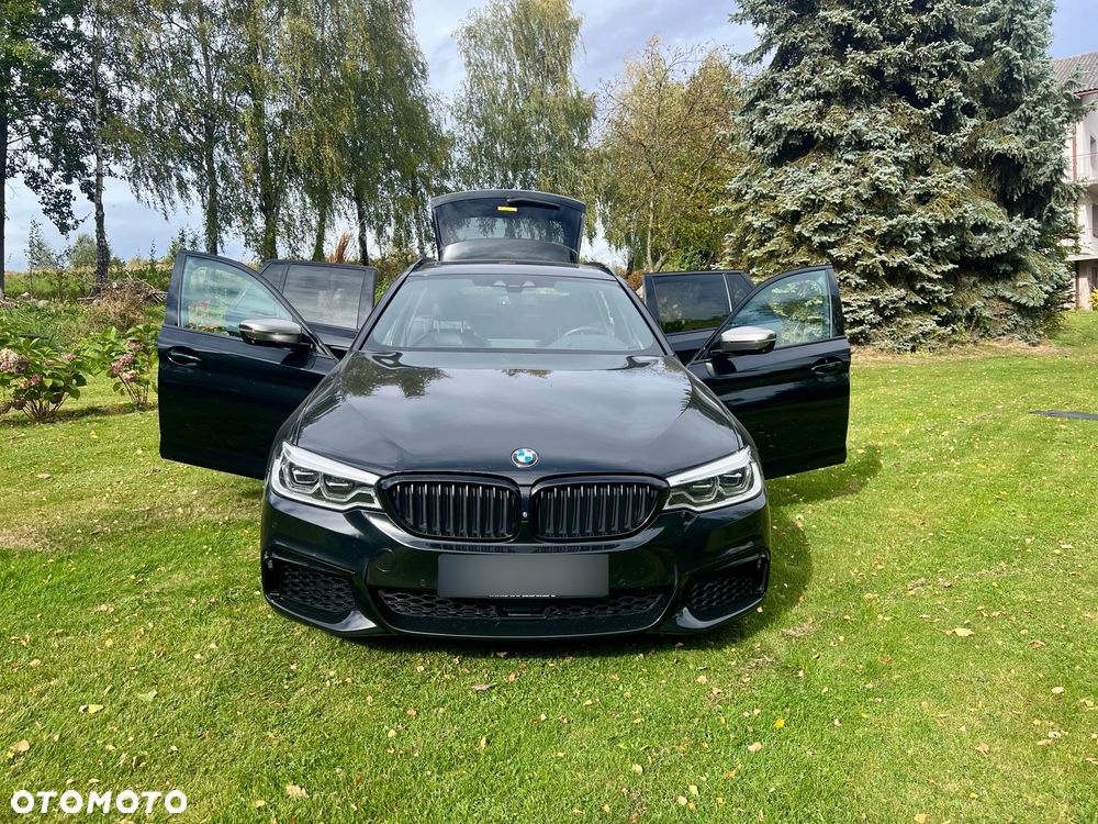 BMW Seria 5 M550d xDrive - 9