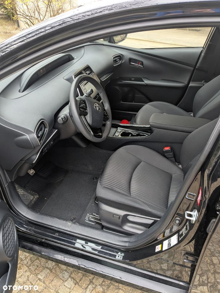 Toyota Prius Hybrid Executive - 21