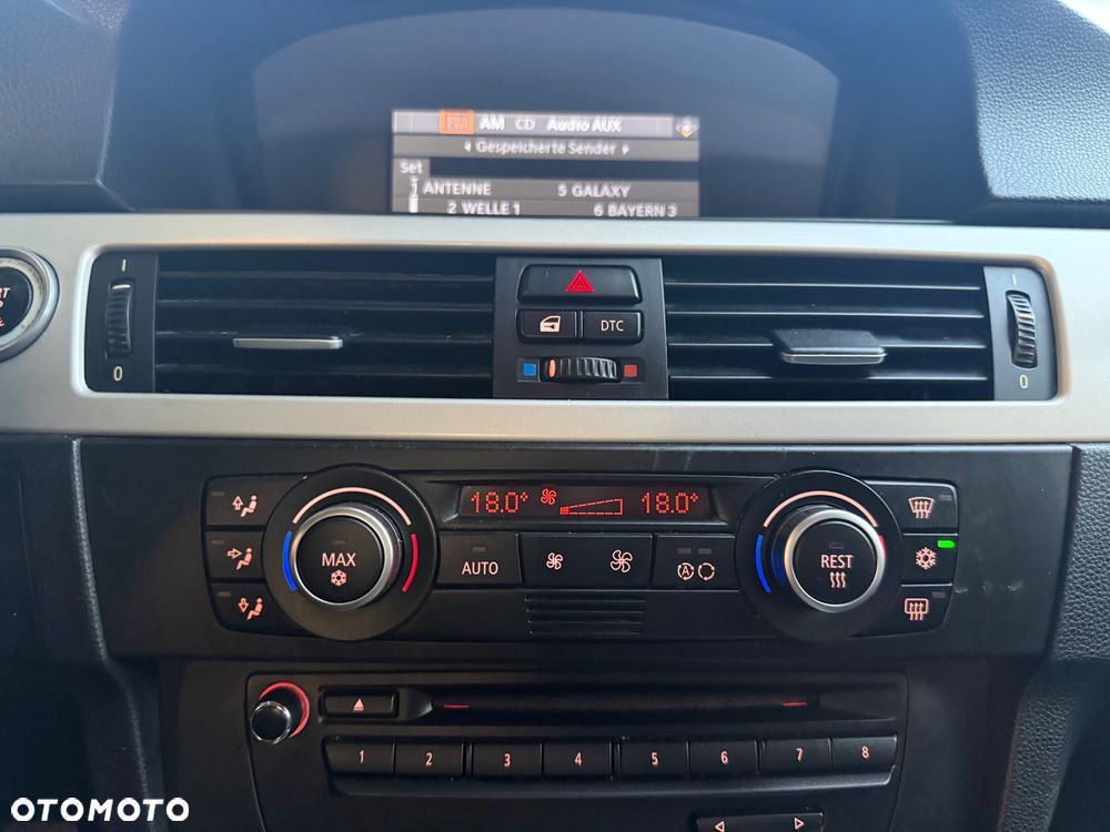 BMW Seria 3 320i Edition Exclusive - 25