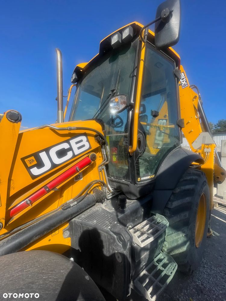 JCB 3CX PLUS - 18