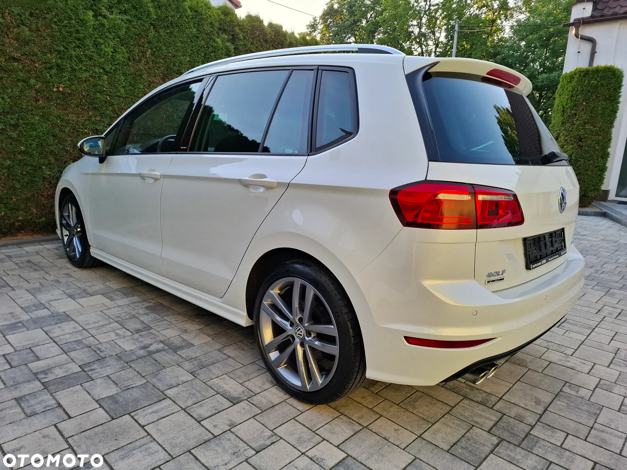 Volkswagen Golf Sportsvan - 10