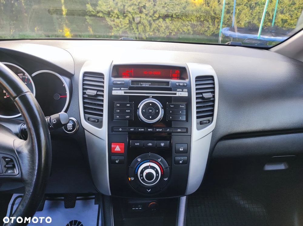 Kia Venga 1.6 L - 21