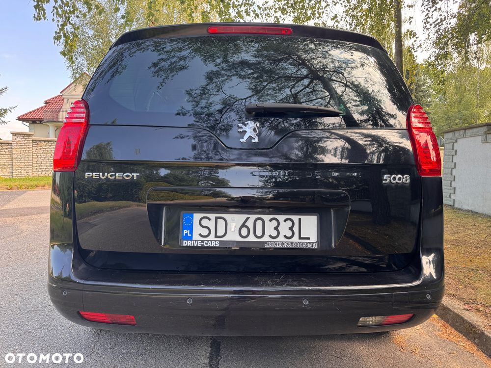 Peugeot 5008 2.0 HDi Allure 7os - 12