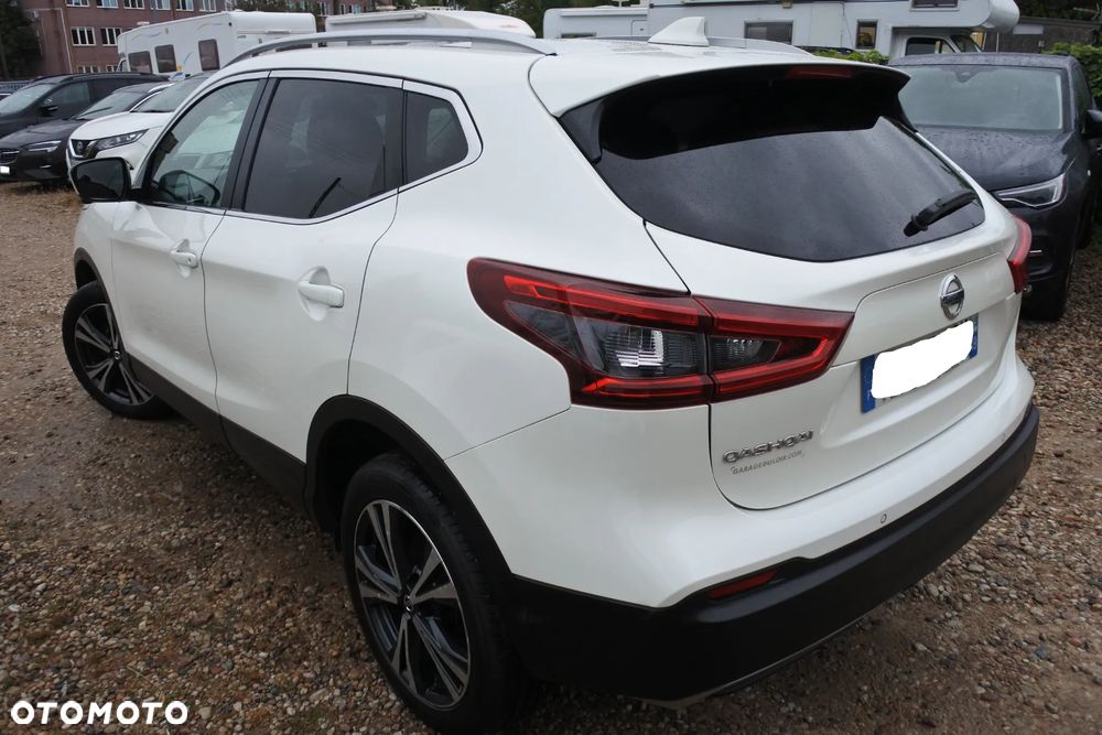 Nissan Qashqai 1.3 DIG-T Tekna - 4