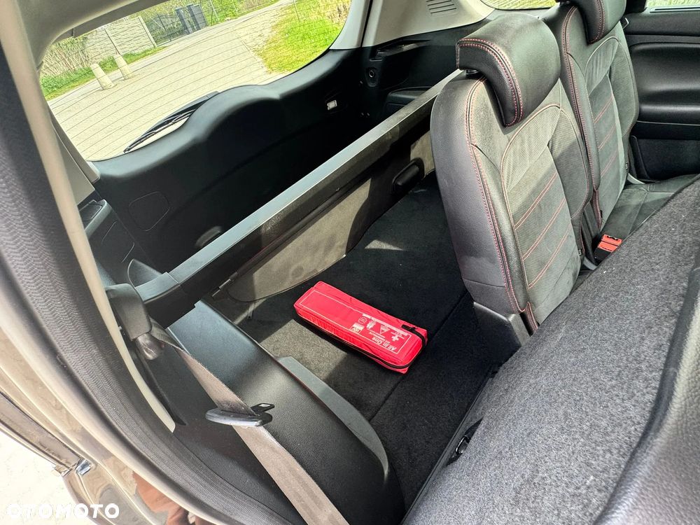 Ford S-Max 2.2 TDCi DPF Titanium - 19