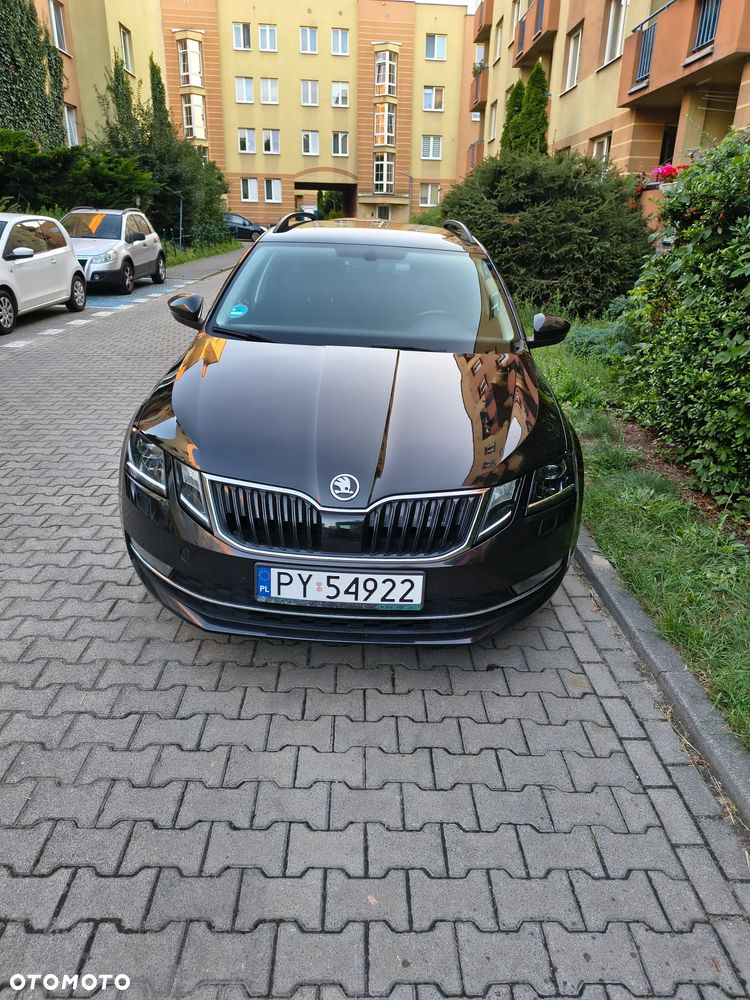 Skoda Octavia 1.6 TDI Ambition DSG - 2
