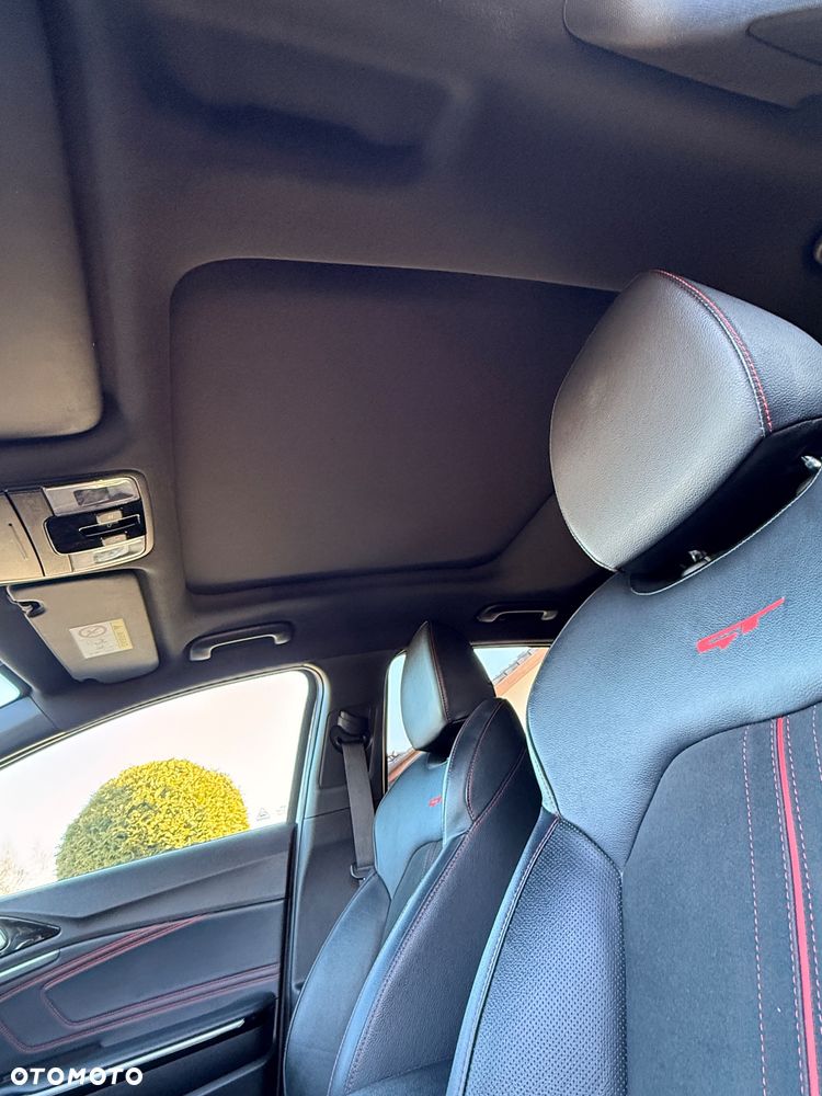 Kia ProCeed 1.6 T-GDI GT DCT - 31