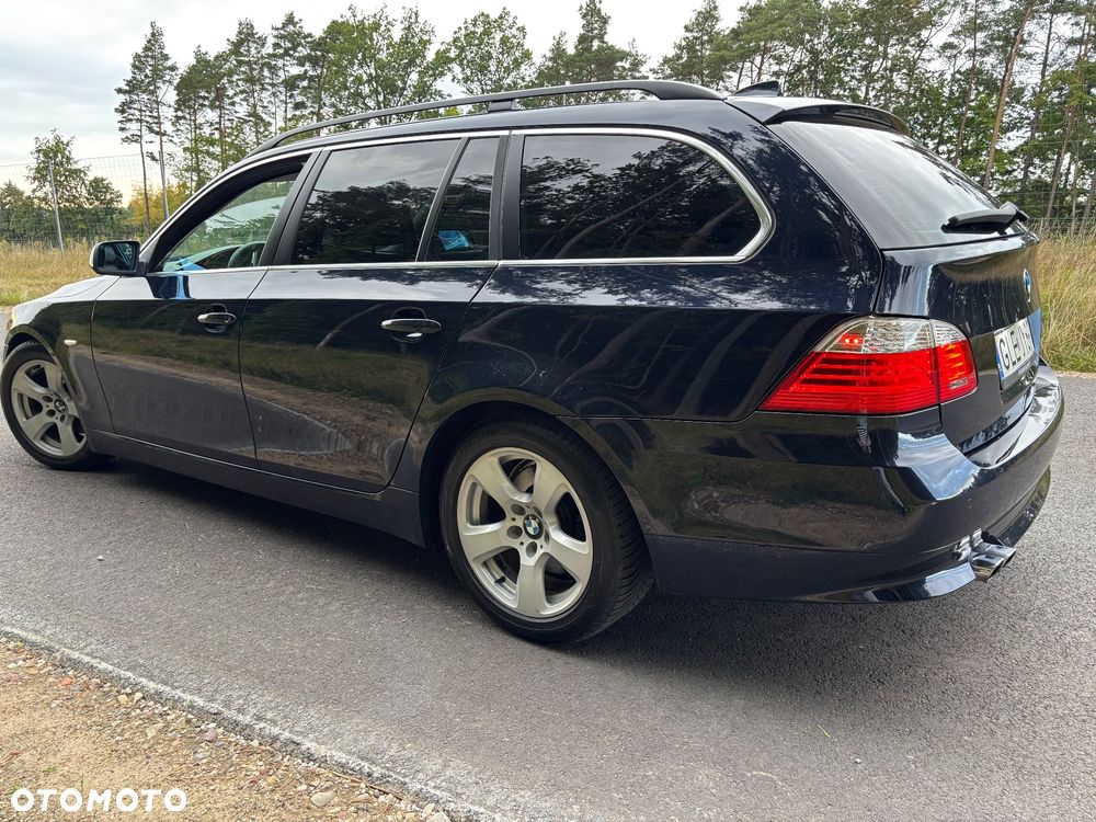 BMW Seria 5 525d - 7