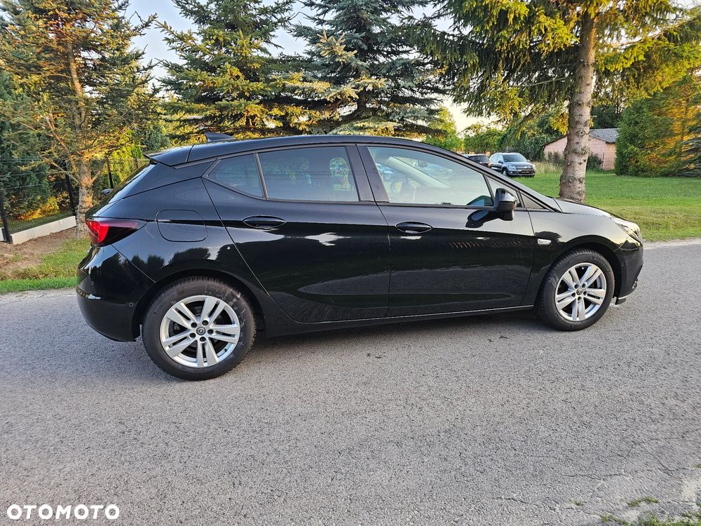 Opel Astra - 24