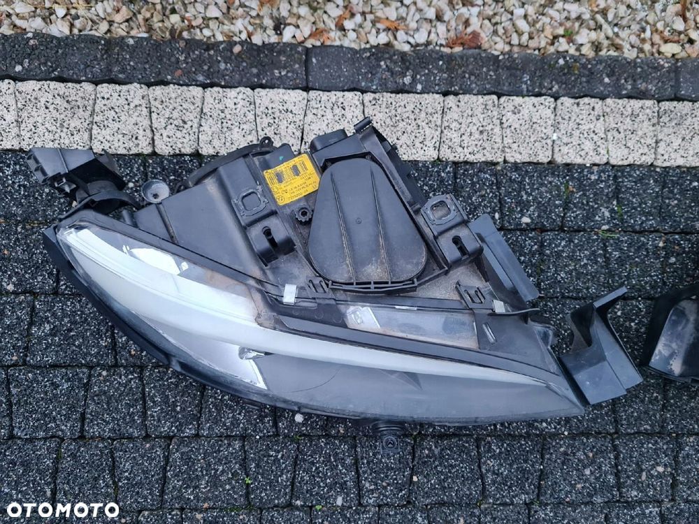 BMW 3 E92 E93 M3 Lift LCI Lampy przód Kompletne Bi Xenon Led Kierunek Żarówka - 7