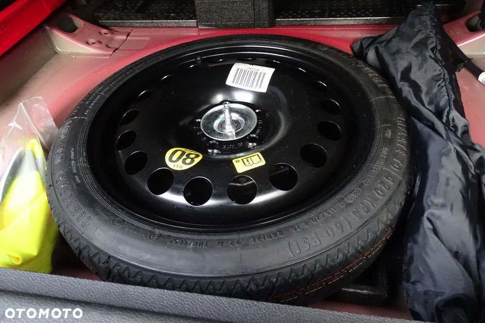 Opel Astra 1.4 Turbo Sports Tourer Innovation - 19