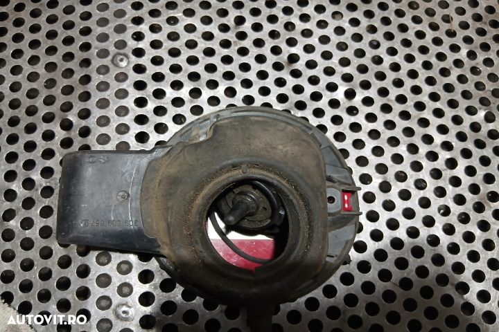 Usita rezervor 3C9809857 3C9809857 Volkswagen VW Passat B6 [2005 - 20 - 2