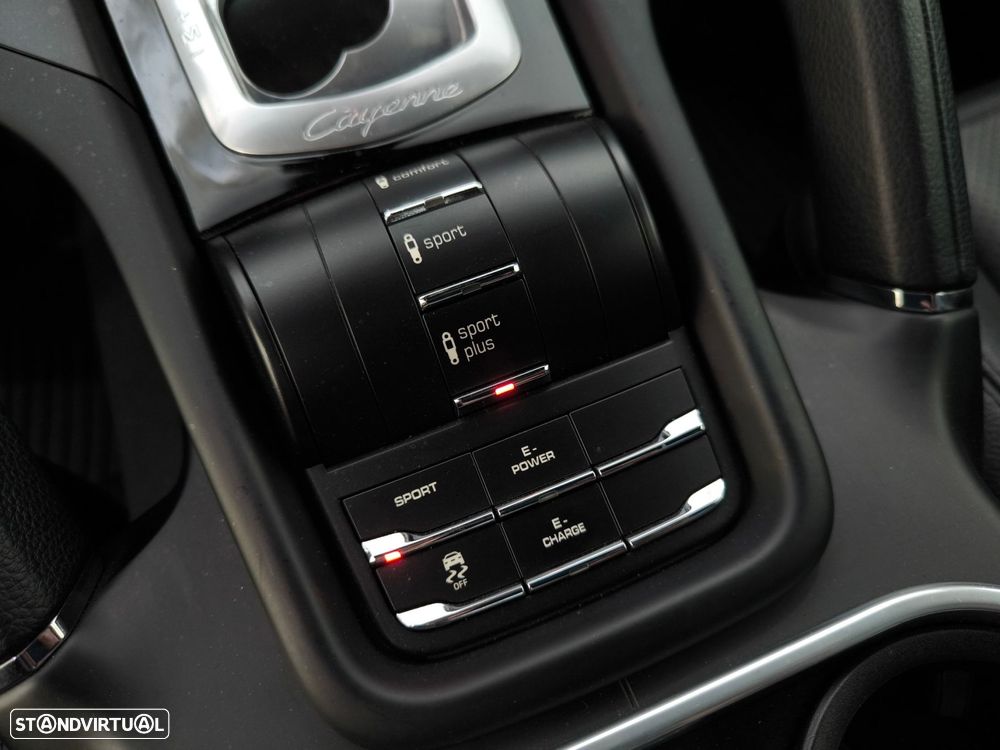 Porsche Cayenne S E-Hybrid - 19