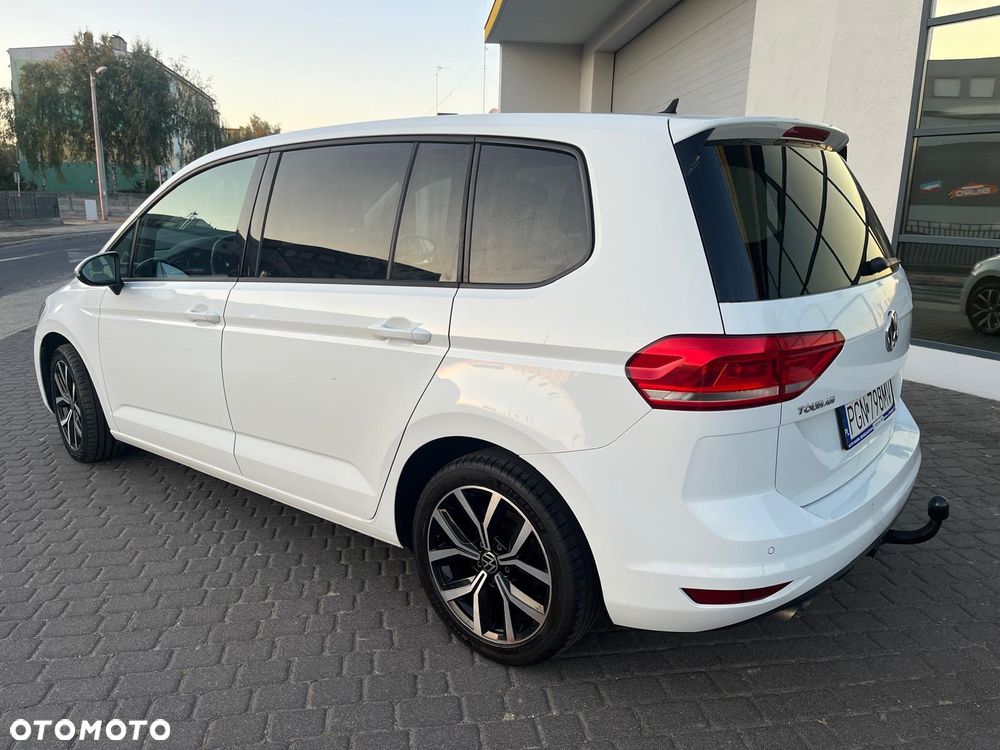 Volkswagen Touran 1.4 TSI (BlueMotion Technology) DSG Highline - 3