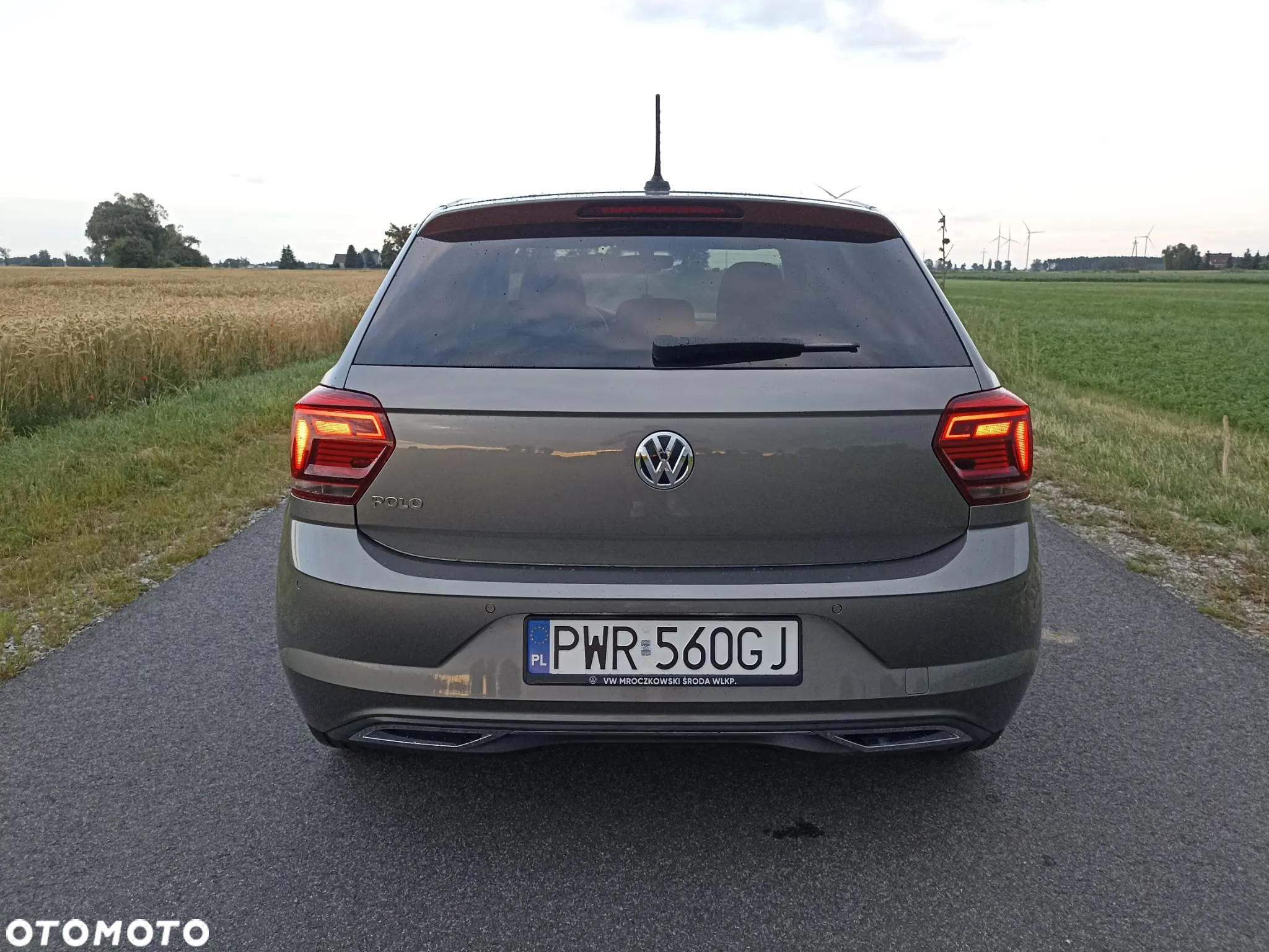 Volkswagen Polo - 4