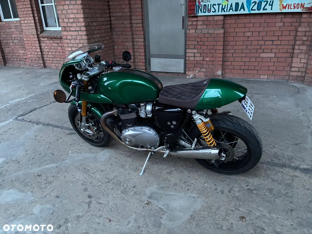 Triumph Thruxton - 12