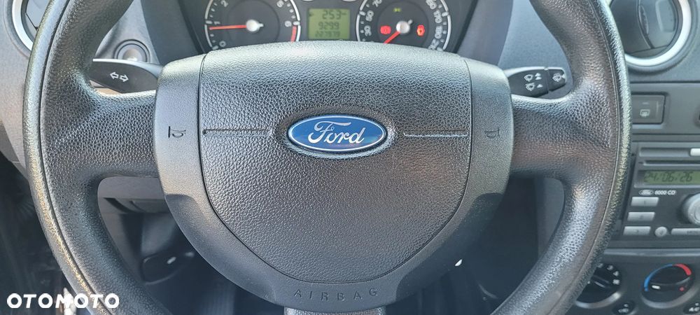 Ford Fusion 1.4 Fun - 14
