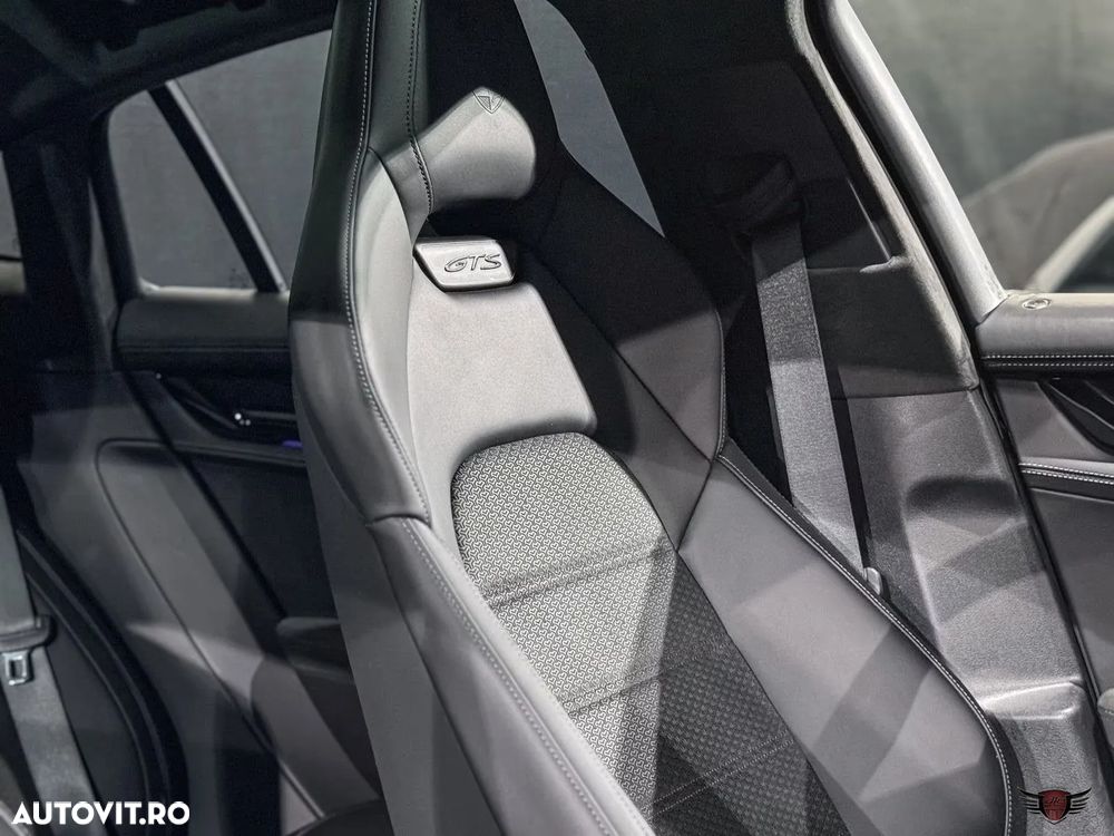 Porsche Panamera GTS - 16