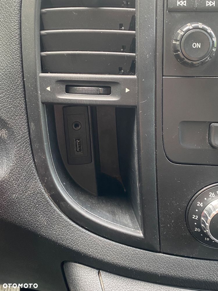 Mercedes-Benz Viano - 16