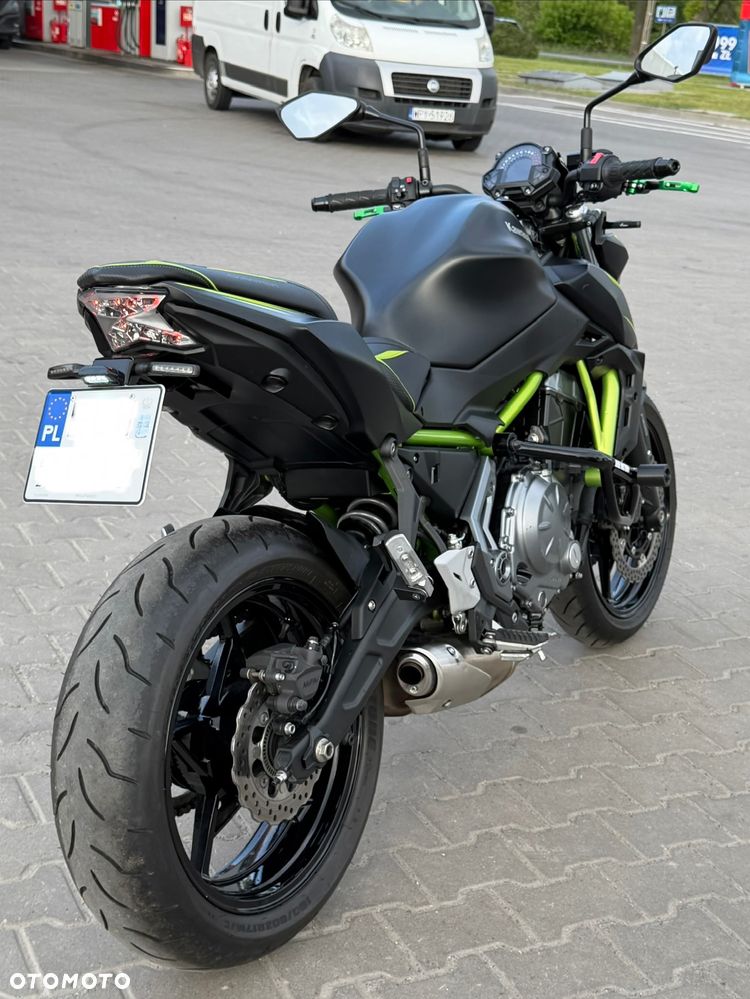 Kawasaki Z 650 - 6