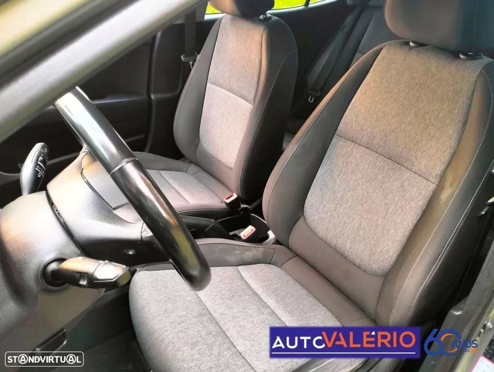 Kia Stonic 1.2 Dynamic - 9