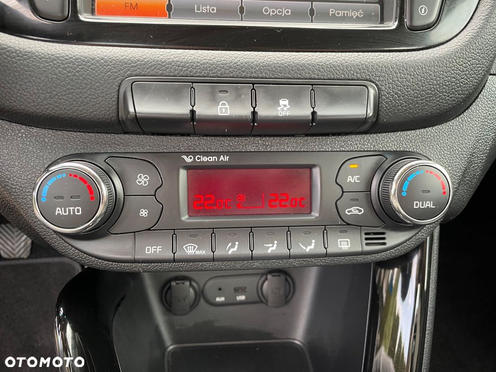 Kia Ceed - 21