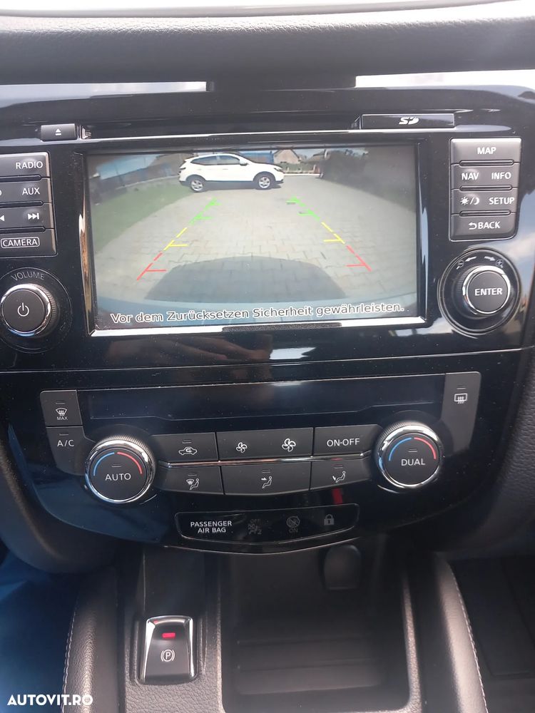 Nissan Qashqai 1.5 DCI TEKNA - 28