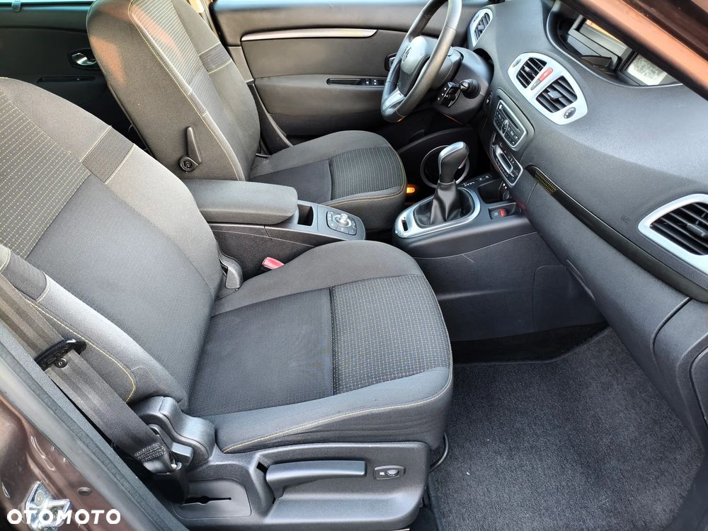 Renault Scenic 2.0 16V 140 CVT Dynamique - 15