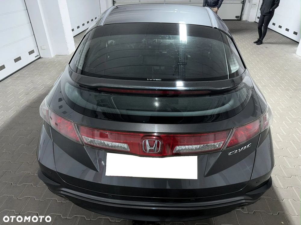 Honda Civic 1.8 Comfort - 2