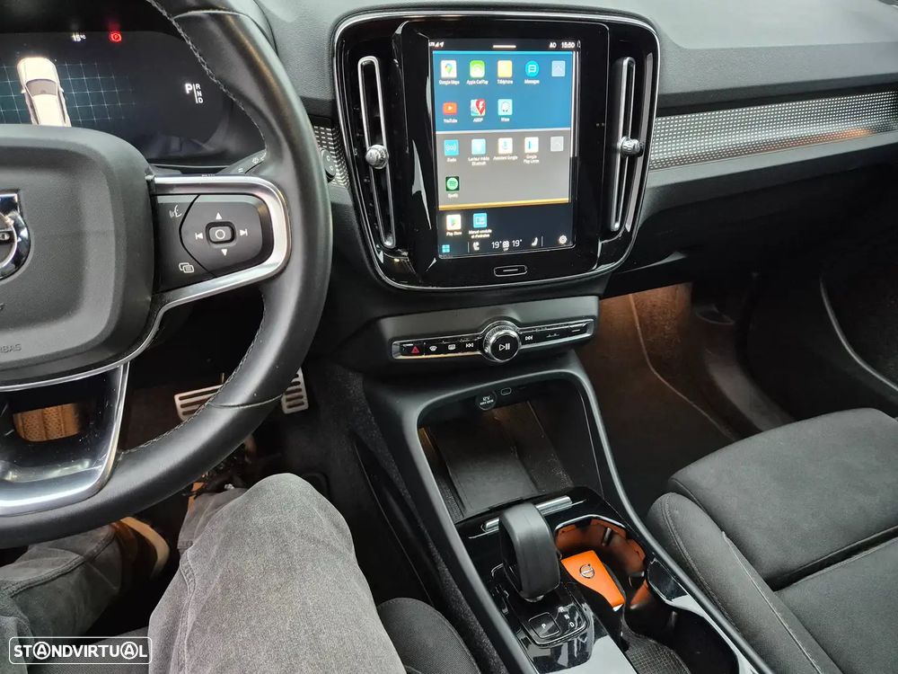 Volvo XC 40 P8 AWD Recharge RDesign - 4