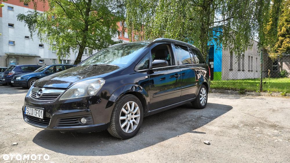 Opel Zafira 1.9 CDTI Sport - 2