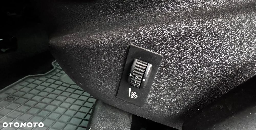 Citroën C4 Grand Picasso 2.0 HDi Equilibre Exclusive - 32