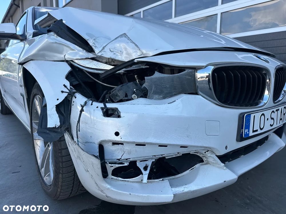 BMW 3GT 330d Sport Line - 14