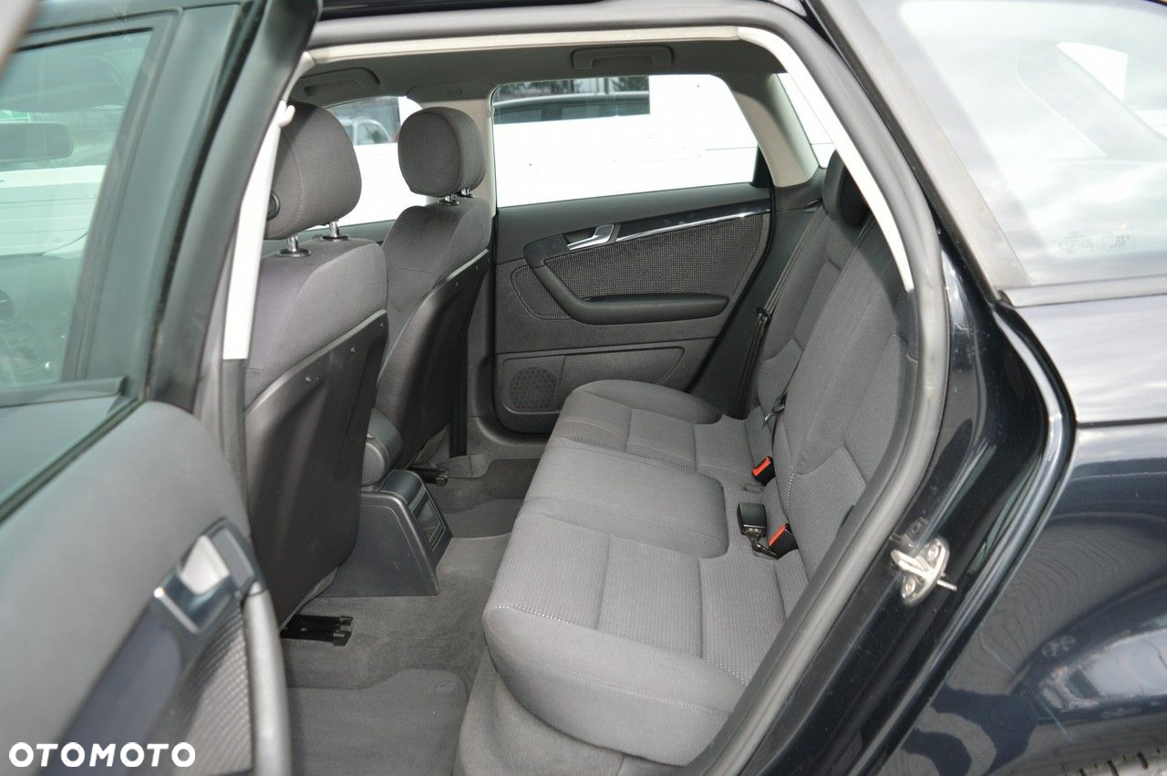Audi A3 2.0 TDI Sportback Ambiente - 31