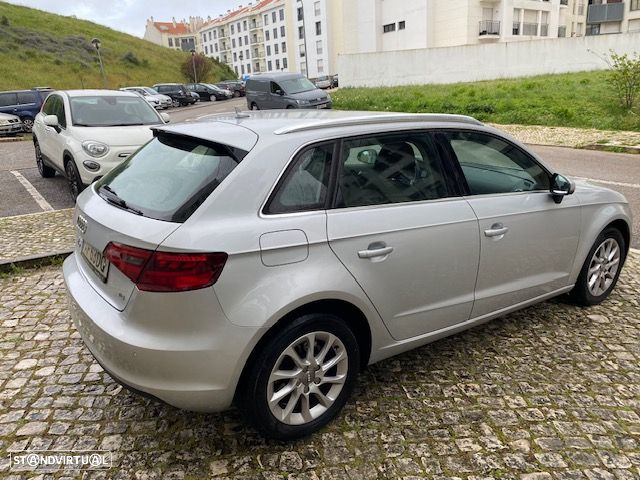 Audi A3 Sportback 1.6 TDI Ambiente - 9