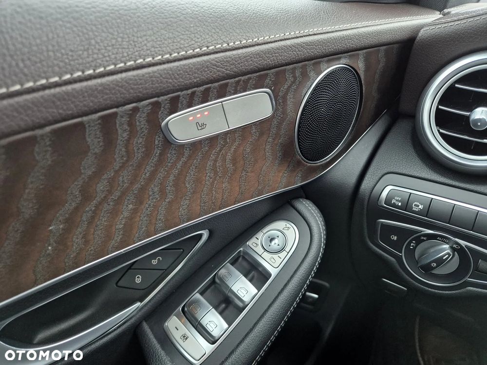 Mercedes-Benz GLC - 37