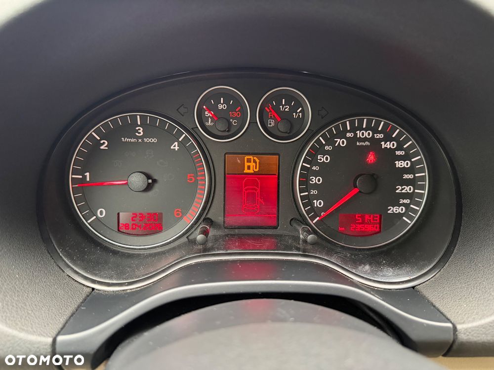 Audi A3 Sportback 2.0 TDI Attraction - 5