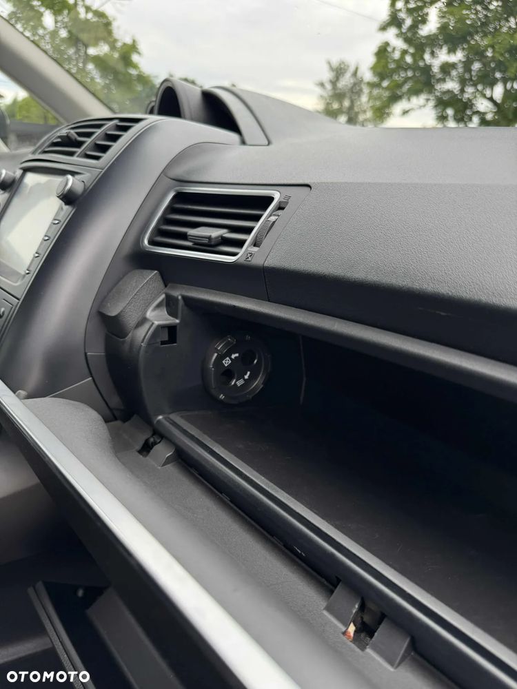 Toyota Verso 1.8 Premium 7os - 13