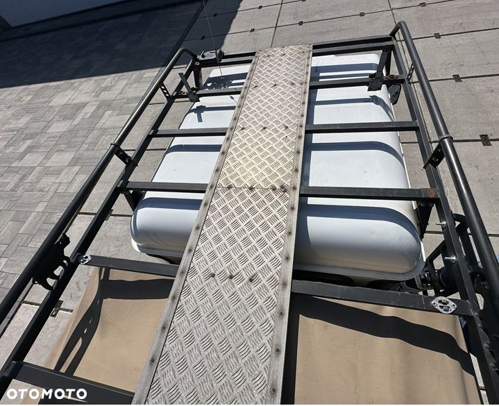 Land Rover Defender 2.2 TD4 E - 34