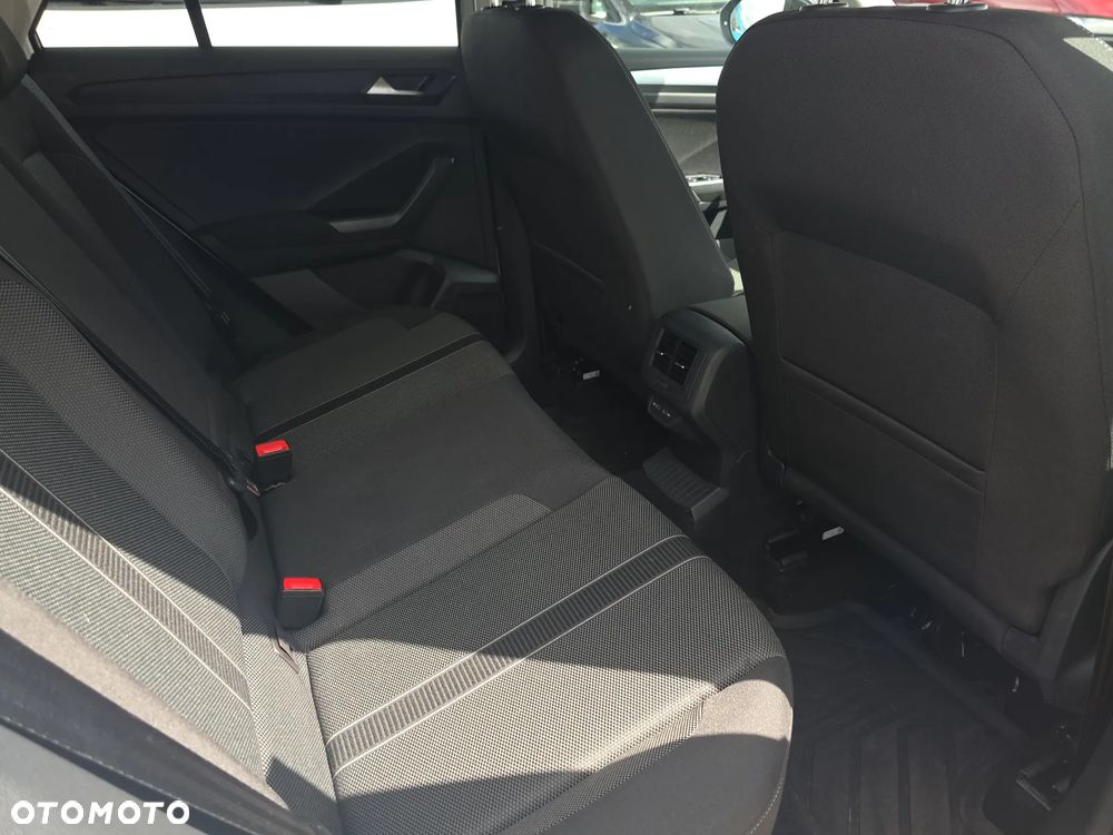 Volkswagen T-Roc 1.5 TSI Life DSG - 14