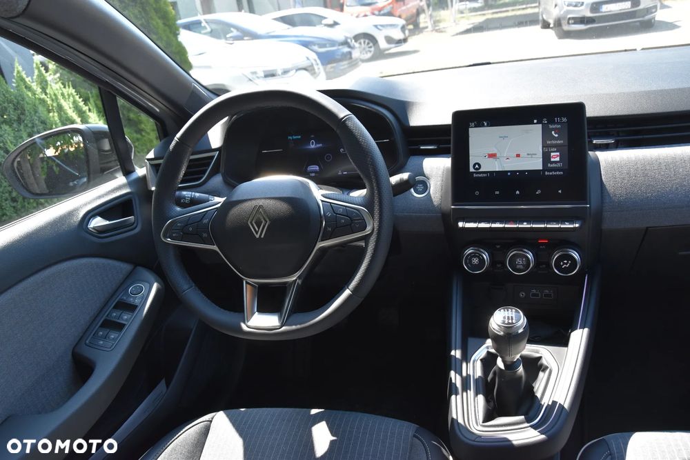 Renault Clio TCe 90 EVOLUTION - 13