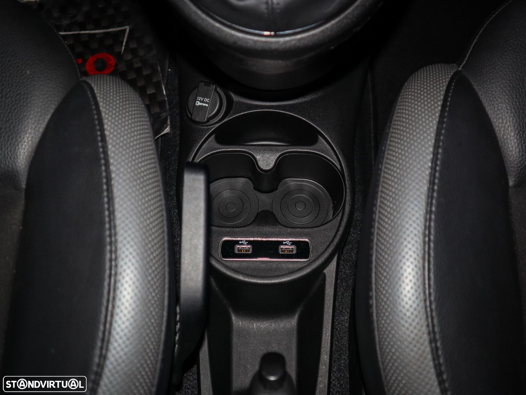 Fiat 500C 1.0 Hybrid Connect - 32