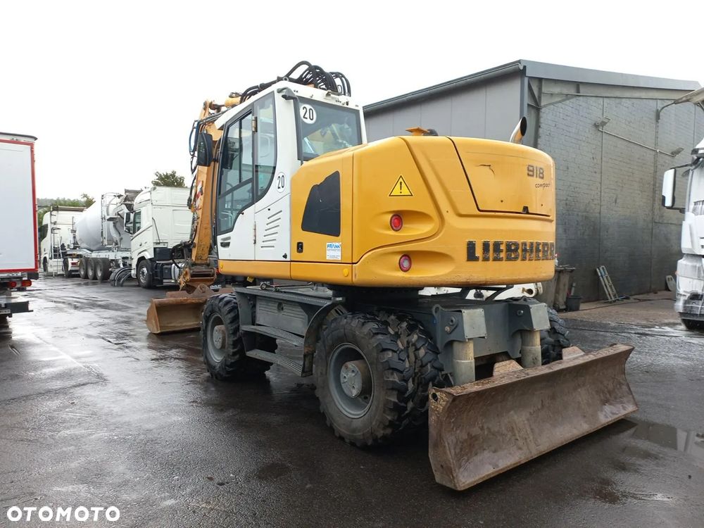 Liebherr A 918 Compact Bez Adblue Dpf z Niemiec - 2