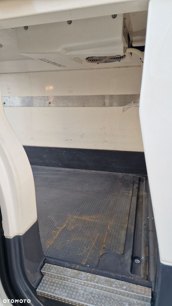 Peugeot Partner - 11